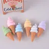 Cono de Helado 3D Simulación DIY Comida Miniatura Juguete Decoración Casa de Muñecas Colgante de Resina Materiales Hechos a Mano