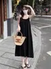 Fábrica de Vestuário Feminino Liquidação Especial Bem-Estar Vestido Feminino Cor Quebrada Genuína Roupas de Verão Atacado