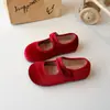 Nuevos Zapatos de Terciopelo para Niños Otoño/Invierno 2026 Dulces Antideslizantes para Bebés Elegantes Versátiles Engrosados Zapatos de Princesa para Niñas
