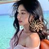 Aretes de Flor Grande Tejidos Yi Mengling para Mujer Estilo Vacacional Marítimo Exagerados para la Cara Aretes Pequeños Bohemia