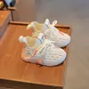 Tênis Esportivos para Bebê, Sapatos de Primavera e Outono, Sapatos Ultra-Finos para Bebê, Sapatos para Crianças Pequenas, 0-1 Ano de Idade, 2 Iniciantes, Solas Macias, Antiderrapante e Respirável