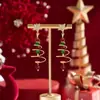 Pendientes de árbol de Navidad con nieve pendientes de copo de nieve dulces y lindos Navidad 2025 Año Nuevo pendientes rojos otoño e invierno para regalar a novias