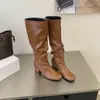 Botas altas de estilo retro con punta cuadrada, nuevo modelo otoño e invierno 2026, botas largas de tacón grueso arrugadas y apiladas, botas slip-on versátiles