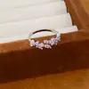 Anillo Abierto de Hoja con Circonita Incrustada Chapado en Oro Real de 18k Nicho Sensación de Alta Gama Anillo para Dedo Temperamento Sencillo Versátil Joyería para Mano