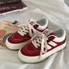 Otoño 2026 Nuevo Retro Estilo Hong Kong Zapatos de Lona para Adelgazar Pies Mujer Bloqueo de Color Blanco y Negro Nicho Suela Gruesa Zapatos Deportivos para Estudiantes