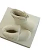 Botas de Neve Infantis 2026 Outono/Inverno Novo Estilo Confortáveis Solado Macio Botas de Couro Moda Coreana Botas de Algodão com Forro de Lã Espesso Sapatos de Algodão