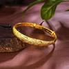 Pulseira de pena de pavão dourada do Vietnã push-pull feminina pulseira de ouro simulação pulseira sólida som de balanço explosão fornecimento atacado