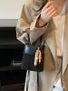 Bolso Retro de Ante Transfronterizo para Mujer 2026 Nuevo Bolso Cruzado de Nicho Moda de Alta Gama Patchwork Bolso Cubo de Moda