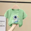Camiseta de Manga Curta de Verão para Meninos 2026 Nova Estilosa Versátil para Crianças Maiores, Camiseta Estampada Leve da Moda para Crianças