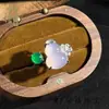 Anel Inlaid de Ágata Branca Natural de Alta Qualidade em Formato de Cabaça, Design Original de Luxo Leve com Toque de Alto Padrão, Inlay em Formato de Ovo, Joia de Presente para Mulheres