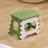 Taburete pequeño portátil de plástico engrosado para exteriores para adultos, mini silla de baño para el hogar de niños, taburete plegable al por mayor