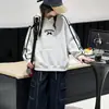 Atuendo otoñal elegante y moderno para niñas: un conjunto de sudadera estilo universitario, perfecto para chicas mayores, con pantalones vaqueros casuales estilo coreano de trabajo para primavera y otoño