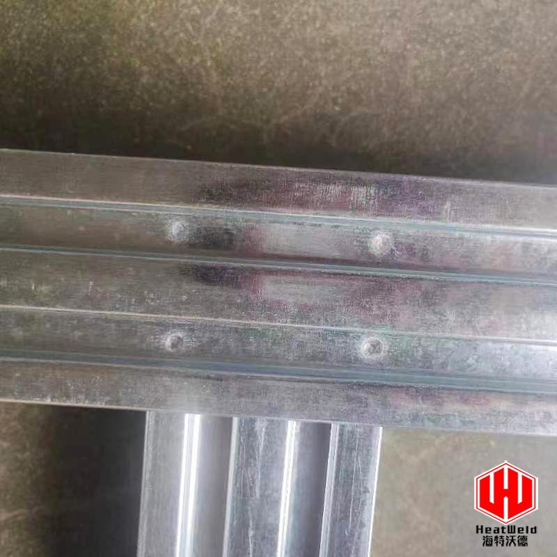 手持式点焊机焊接镀锌板托盘 (1)