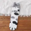 Calcetines de suelo para casa de felpa de coral con garra de gato de la suerte bordada de dibujos animados sin pelo, calcetines de dormir cálidos de medio terciopelo para otoño e invierno