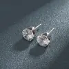 Pendientes de Zirconia de Seis Garras Estilo Ins, Unisex, Tachuelas Súper Brillantes, Adecuados para Perforaciones de Oreja, Pendientes de Diamante Brillantes Versátiles Más Vendidos al por Mayor