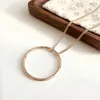 Nuevo Precio Especial Collar de Acero de Titanio para Mujer, Rueda de la Fortuna Giratoria Más Vendida con Diamantes y Diamantes de Colores, Cadena para Clavícula de Alta Calidad que Conserva el Color para Mujer
