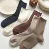 Meias Masculinas Meia-calça de Cano Médio Moda Outono e Inverno Dez Cores Ladrilho Meias Modernas Masculinas Cano Alto Três Listras Cano Longo Esportiva Basquete