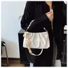 Bolsa Feminina Casual Estilo Western Retrô de Um Ombro Sob o Braço Moda Feminina 2025 Verão Nova Tendência Bolsa de Moda Feminina