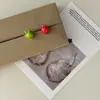 Pendientes de Manzana Verde y Roja Frescos y Dulces Dopamina Verano 2026 Simples y Elegantes Esmalte Pendientes Versátiles para Mujer