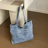 Bolso de lona de mezclilla estilo americano vintage, bolso de hombro bordado de gran capacidad, bolso de mano versátil para estudiantes y para ir al trabajo