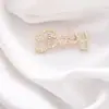 Broche de Laço Coração Simples para Mulheres, Corsage de Luxo, Alfinete Anti-Exposição para Gola Feminina, Alfinete de Cardigã, Acessório de Roupa