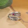 Moderna y popular nuevo anillo de pluma de águila Goro Takahashi, diseño unisex de garra de águila abierta, directo del fabricante
