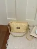 Bolsa Nova Estilo Francês Inspirada na Chanel 2026, Bolsa Feminina Bordada Acolchoada de Nicho Coreana, Versátil para o Dia a Dia, Bolsa de Ombro Único Transversal
