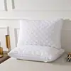 Almohada Popular de Hotel Núcleo Acolchado de Tres Líneas Bordado Pluma Terciopelo Alta Elasticidad No Colapsable Individual Estudiante Almohada para la Columna Cervical