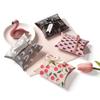 Caja de almohada coreana linda mini tamaño pequeño en stock fresca coreana pequeña joyería regalo plegable papel caja de color al por mayor