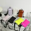 Chaqueta de plumón de nuevo estilo transfronteriza, bolsa para teléfono, bolso de hombro, bolso de mano versátil de moda, bolso cruzado de alta gama de moda coreana