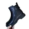 Novas botas de inverno 2026 para mulheres, sapatos planos de couro com forro de lã para aquecimento, bico fino, couro macio, sola macia, sapatos tipo "mãe" para mulheres