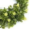 1 Peça de Coroa de Buxo Artificial Verde Vibrante para Primavera e Verão Guirlanda Realista de Buxo Artificial para Porta da Frente, Casa, Pátio, Casamento, Uso Interno e Externo, Coroa Decorativa com Aparência Natural, Perfeita para Pendurar na Porta Sazonal, Varanda ou Vitrine