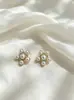 Brincos de tarracha com pérola e zircônia para mulheres, brincos com pino de prata 925, design de nicho, brincos de alta qualidade e elegantes, fornecimento de fábrica no atacado