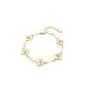 ¡Beyu Liuguang! Pulsera Exquisita Retro de Zirconia Chapada en Oro Real de 18 Quilates con Nácar Pulsera de Muñeca de Lujo Ligero Sensación de Alta Gama Joyería para Manos