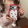 Estuche para Teléfono Móvil Apple 17Pro con Gatito y Oso de Cuadros Rojos Coreanos 16Promax Colgante 15 Lindo 14 Mujeres