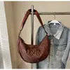 Moda de Tendencia Nueva Otoño e Invierno 2024 Bolso Cruzado de Hombro Único Acolchado de Nicho Bolso Dumpling Bolso de Gama Alta para Mujer Gran Capacidad