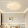 Lámpara de Techo Estilo Crema Nueva para Habitación Infantil de Niños y Niñas 2026, Lámpara Creativa de Nube Dibujos Animados Protección Ocular