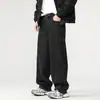 Pantalones vaqueros rectos de pierna ancha, lavados intensos en negro, estilo callejero, modernos, versátiles, para hombre, nueva colección otoño 2026