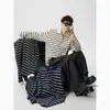 Sudadera de estilo universitario con cuello polo, bloques de color a rayas estilo japonés para hombre, marca de moda de primavera, ajuste holgado, versátil para pareja, manga larga