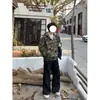Marca de streetwear americana, sudadera con capucha de camuflaje elegante y genial, chaqueta casual versátil de otoño para hombre, corte holgado, con cremallera