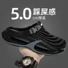 Sapatos de Buraco de Praia Masculinos 2026 Novo Verão Juventude Esportes ao Ar Livre Antiderrapantes Resistentes ao Desgaste Chinelos de Dirigir Masculinos