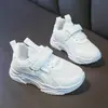 Zapatillas Deportivas para Niños Modelo Primavera y Otoño 2026 para Niños Mayores, Zapatos Blancos Transpirables de Doble Malla, Zapatillas Ligeras Antideslizantes para Correr para Niños y Niñas