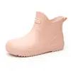 Botas de lluvia cortas de moda para mujer, zapatos impermeables antideslizantes sin cordones, botas de lluvia para adultos de suela blanda, zapatos de goma para trabajo en cocina, zapatos para vadear en exteriores