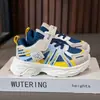 Nuevos zapatos deportivos de primavera y otoño para niños, zapatos tipo dad de malla simple, zapatos infantiles para niñas, zapatos casuales de suela blanda, modernos