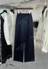Calça Yuran 26 Estilo Novo de Primavera Cedo em Acetato com Textura de Cetim, Corte Amplo, Perna Larga, Leve e com Efeito de Caimento, Cintura Apertada
