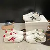 Zapatos de Entrenamiento Alemanes de Cuero Genuino con Suela Blanda 2026 para Mujer, Tenis Casuales Versátiles Antideslizantes con Cordones para Primavera y Otoño, Zapatos Planos Blancos Cómodos