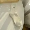 Calcetines de Terciopelo de Visón Bordados para Mujer, Calcetines Cálidos de Felpa para el Hogar y para Dormir de Otoño e Invierno, Calcetines Versátiles para Mujer