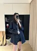 Trench coat estilo escritor~Gola alta artística, comprimento médio, acinturado, afina a silhueta, trench coat de trabalho, jaqueta leve para o início do outono para mulheres H090505