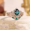 Anillo de Princesa Sanjie de Lujo Ligero Transfronterizo en Oro Rosa Anillo de Diamantes Esmeralda en Forma de Gota Incrustada Joyería Europea y Americana para Mujeres
