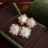 Aretes Personalizados con Diseño de Palacio, Aretes Versátiles Retro para Mujer con Incrustaciones de Perlas, Zircón Geométrico Simple Chapado en Oro